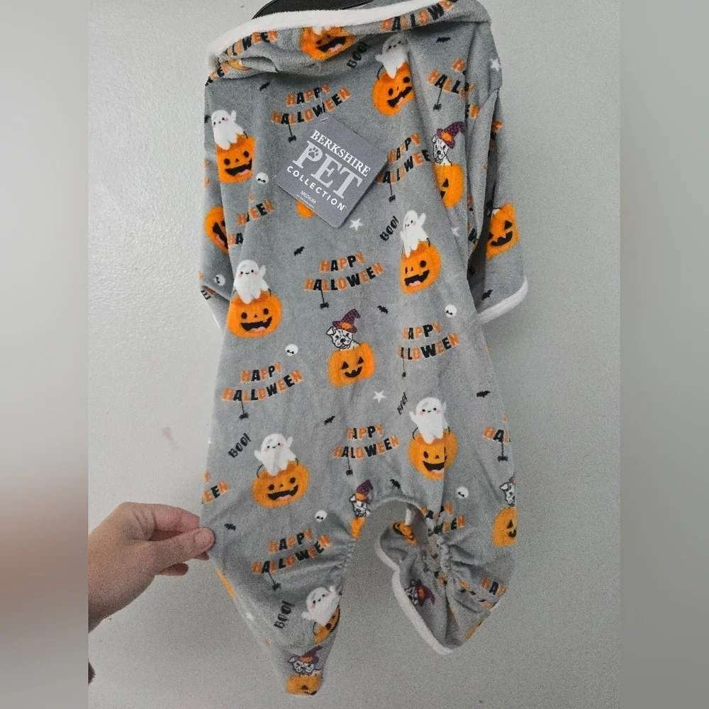 Berkshire Pet Collection Halloween Pet Pajamas Pumpkin Ghosts Medium